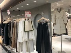 -广州壹马服装广场