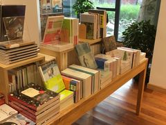 -猫的天空之城概念书店(景德镇陶溪川店)