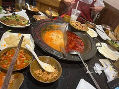 -宽板凳老灶火锅(簋街店)