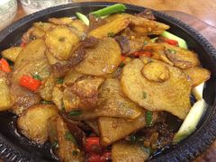 -鲁小三·大骨自助(金山总店)