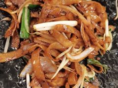 -广州中心皇冠假日酒店·百粤楼
