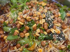 -周良天山牛杂城(天山路总店)