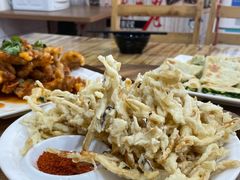 -洪姐川菜东北菜铁锅炖(天生丽街店)