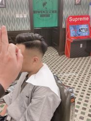 -海文先生国潮烫染男士理发馆