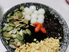 -菌子鲜汤野生菌锅