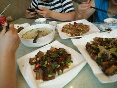 -唐师傅湘西名菜馆(武陵路店)