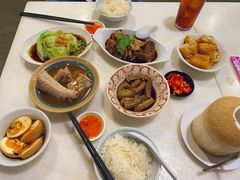 -黄亚细肉骨茶(仰光路店)