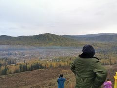 -喀纳斯禾木山庄