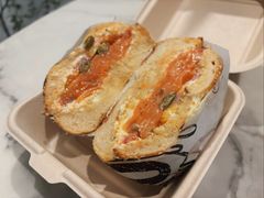 -HOLY BAGEL(苏河店)