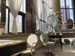 -摩登时代美发沙龙