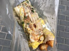 -正宗杂粮煎饼香软鸡蛋饼