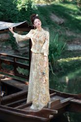 -艾米丽婚纱礼服