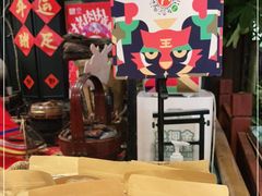 -吃饭皇帝大土家民族菜(正大广场店)