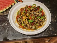 -梁家大院•农家菜(昆山会展中心店)