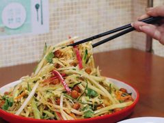 -东北风味思缘食府(对湖路店)