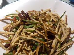 -老屋印象川菜(马园路店)