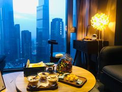 -得闲·高空SPA(东盟店)