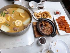 -肥仔文澳门猪骨煲(南京西路店)