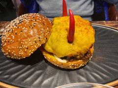 恶魔汉堡-Let'sBURGERplus·非常创意汉堡(三里屯店)