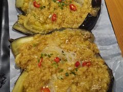 -虾弄弄海派小龙虾·牛羊蝎子火锅