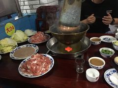 -鑫龙火锅城(环山路店)