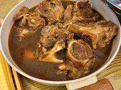 特色酱骨头-赵记煎饼卷大葱(东岳店)