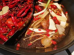 -贰回巷火锅馆(钟楼店)