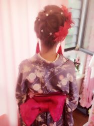 -贺贺新娘造型婚纱店