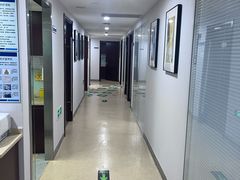 -瑞尔齿科(东方广场诊所)
