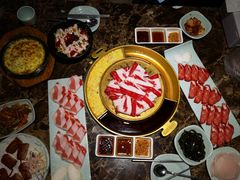 -猪啊牛呀羊啊铜盘烤肉(正大广场店)