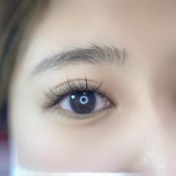 -花系美·美甲美睫精品店