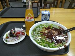 -马德元纯汤牛肉面(太奥广场店)
