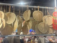 -言玖鲜火锅串串披萨自助(益田假日店)