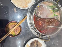 -魁牛·潮汕牛肉自助火锅(沈辽路万达店)