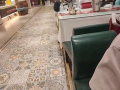 -吴记酱骨炖菜馆(康安路店)