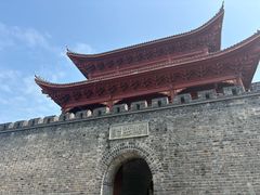 -巴陵广场