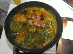 -蒙小妹骨汤饭.米线(新光路店)