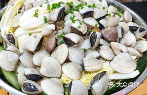 Signature Clam Stir-fry