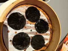 -桂满陇·手作小笼包&江南叫花鸡(中山公园店)