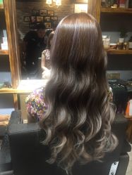 点击看大图 -MONE美发沙龙