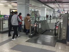 -白石桥南(地铁站)