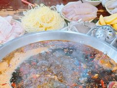 -储奇门鳝鱼火锅(总店)