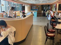 自助取餐区-麦当劳(郑州银基店)