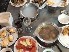 -遇上西雅图多融合海鲜自助餐厅(中房金谊广场店)