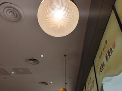 -必胜客(上海新南方商城PH店)