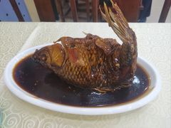 罾蹦鲤鱼-奥华餐厅·老张记(台基厂店)