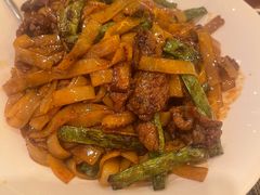 干炒牛河-中国厨房/台湾牛肉面