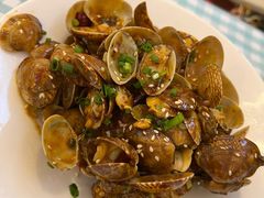 -捌贰虾蟹·江湖菜馆(江汉路店)