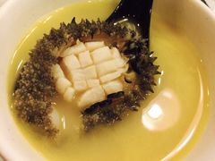 -鲜入围煮花胶鸡海鲜火锅