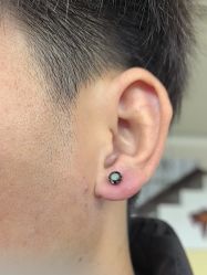 -冰岛刺青·手工穿孔·耳洞吧·专业喜纹身